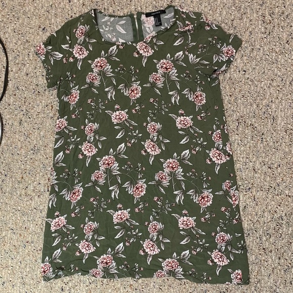 Medium Forever 21 T-shirt Dress - Picture 6 of 6